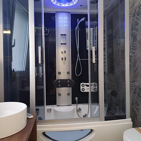 בית הארחה Luxury 3*