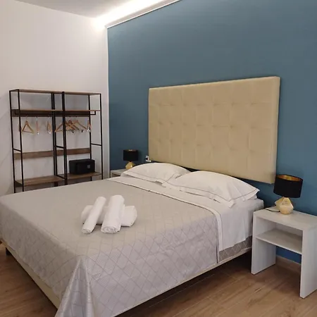 Pensión Luxury Bari