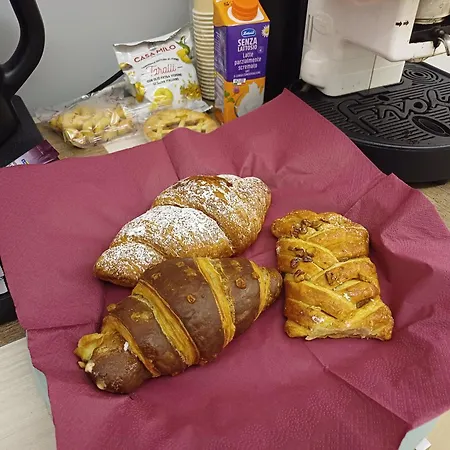 Luxury בית הארחה בארי